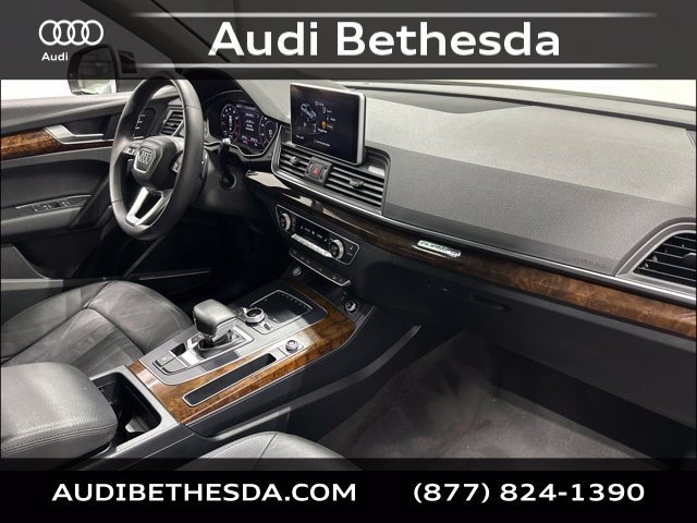 Used 2018 Audi Q5 2.0T Premium Plus w/ Premium Plus Package AWD/4WD image 12