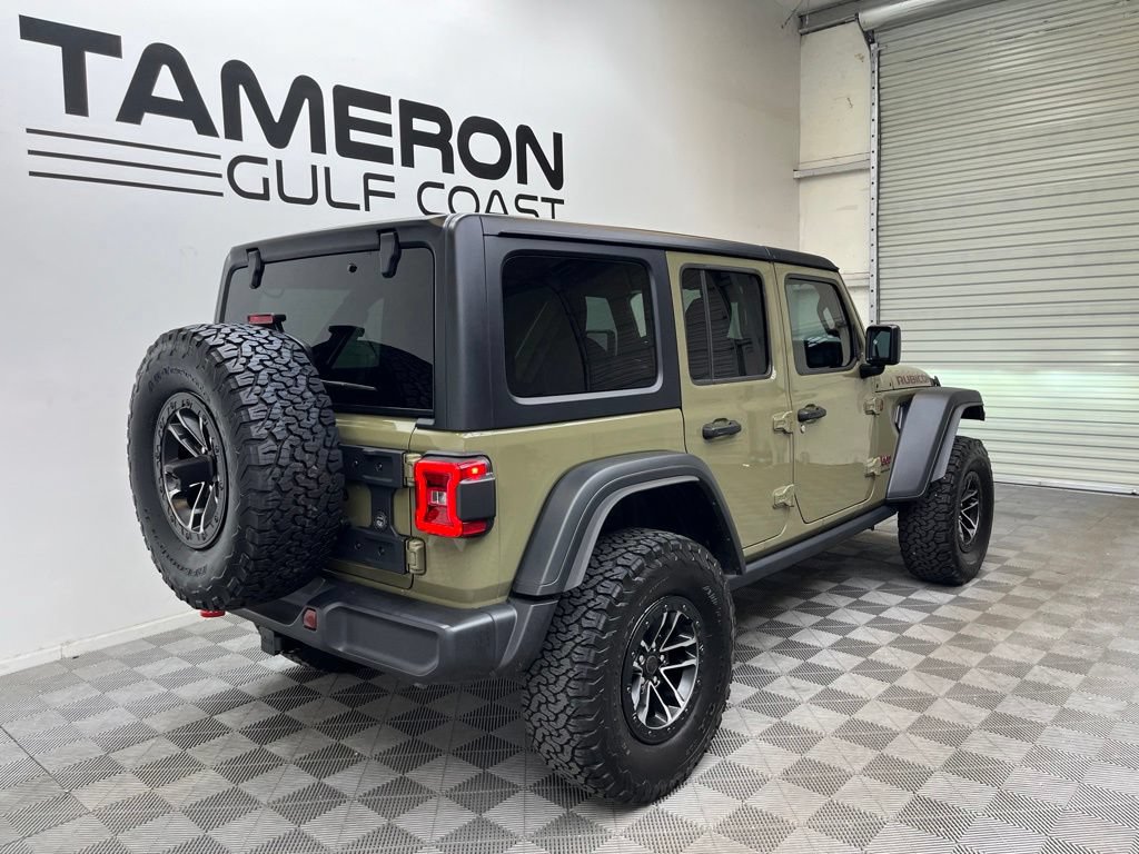 Used 2025 Jeep Wrangler Unlimited Rubicon w/ XTREMEE 35" Tire Package AWD/4WD image 7
