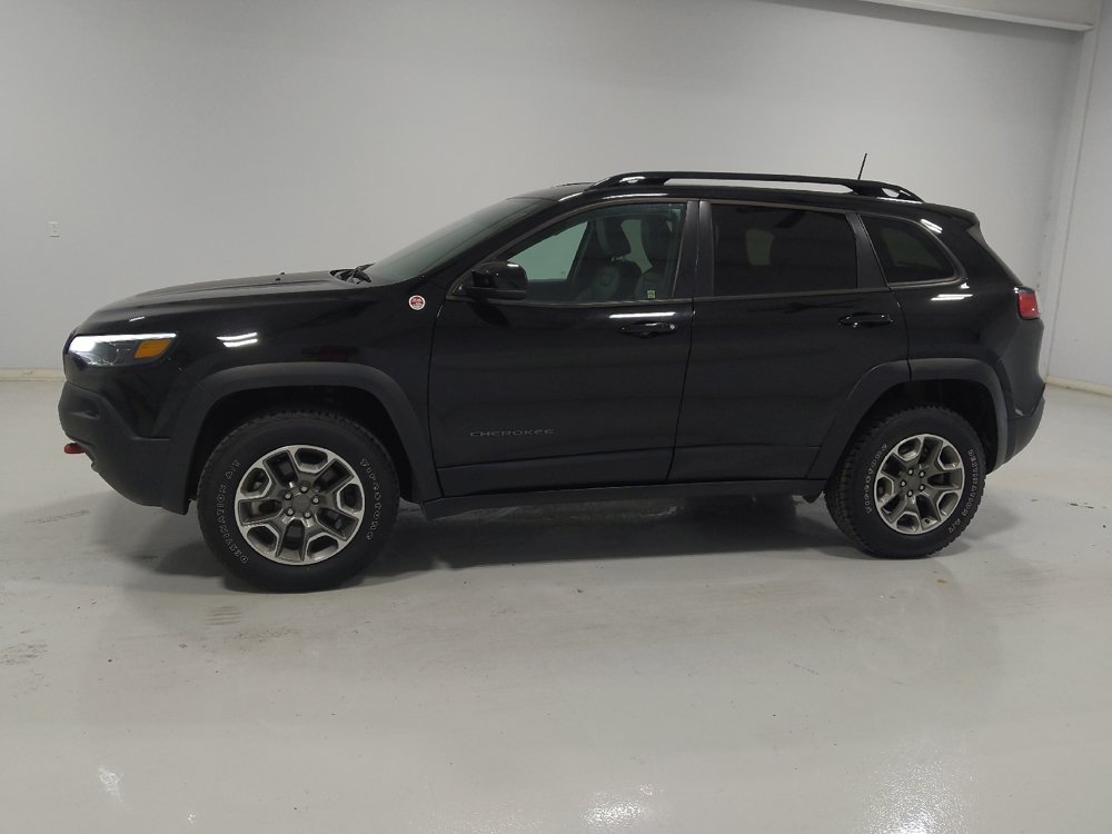 Used 2022 Jeep Cherokee Trailhawk AWD/4WD image 2
