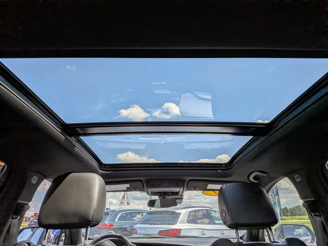 Used 2021 Cadillac XT4 Premium Luxury AWD/4WD image 15