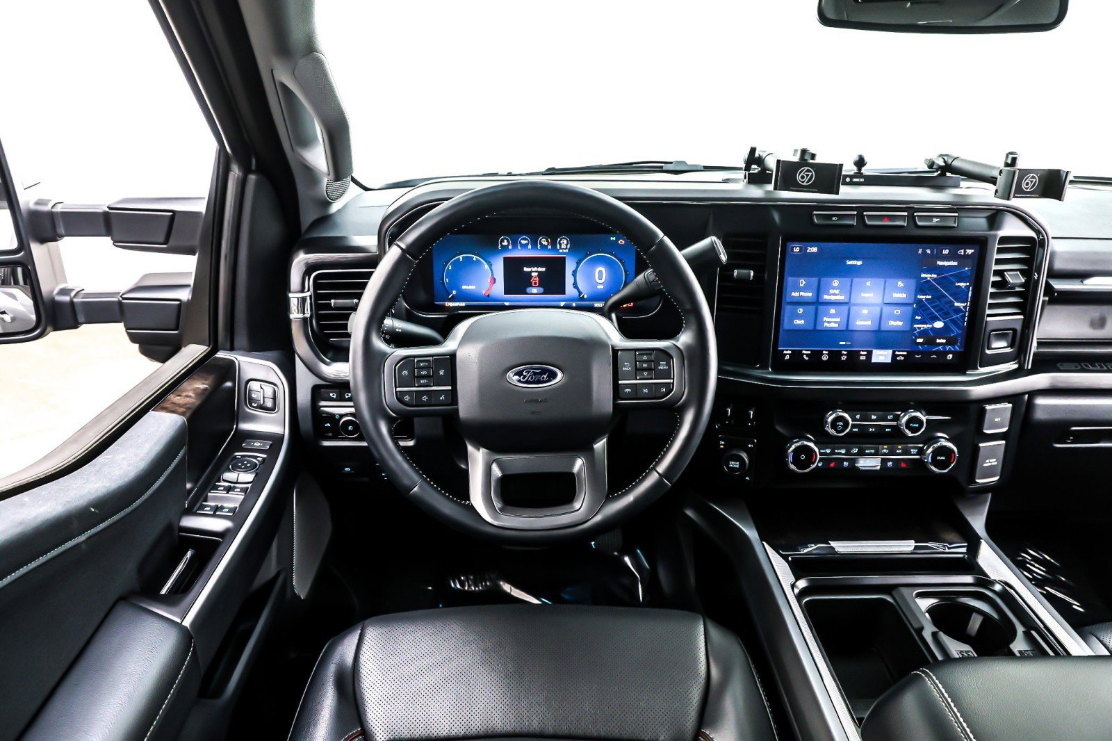 Used 2023 Ford F350 Lariat w/ Camper Package image 6