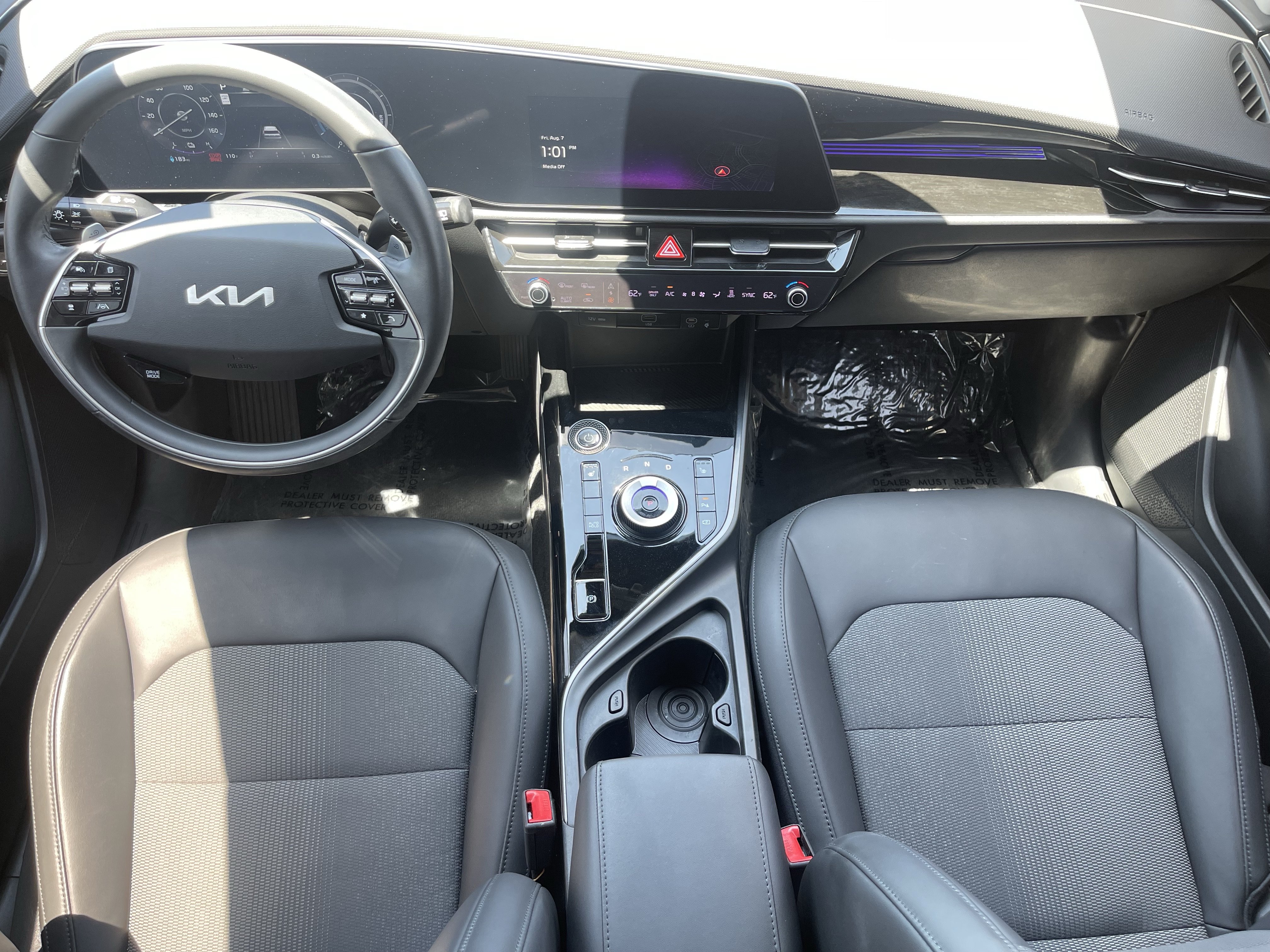 Certified 2023 Kia Niro Wind FWD image 14