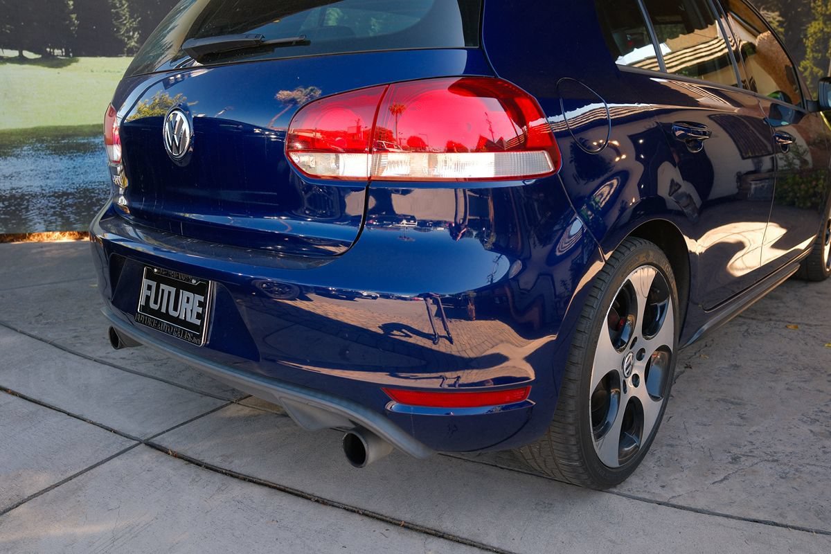 Used 2011 Volkswagen GTI 4-Door FWD image 38