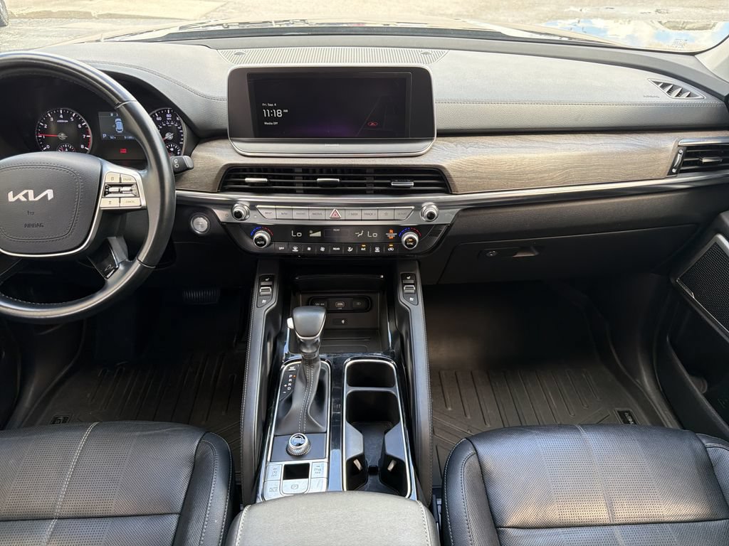 Used 2022 Kia Telluride EX FWD image 17