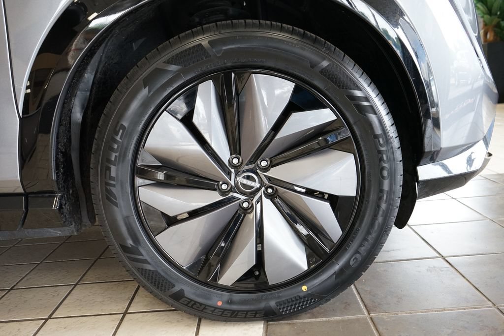Used 2023 Nissan Ariya FWD image 56