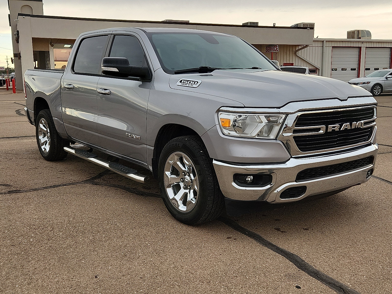 Used 2019 RAM 1500 Big Horn RWD image 6