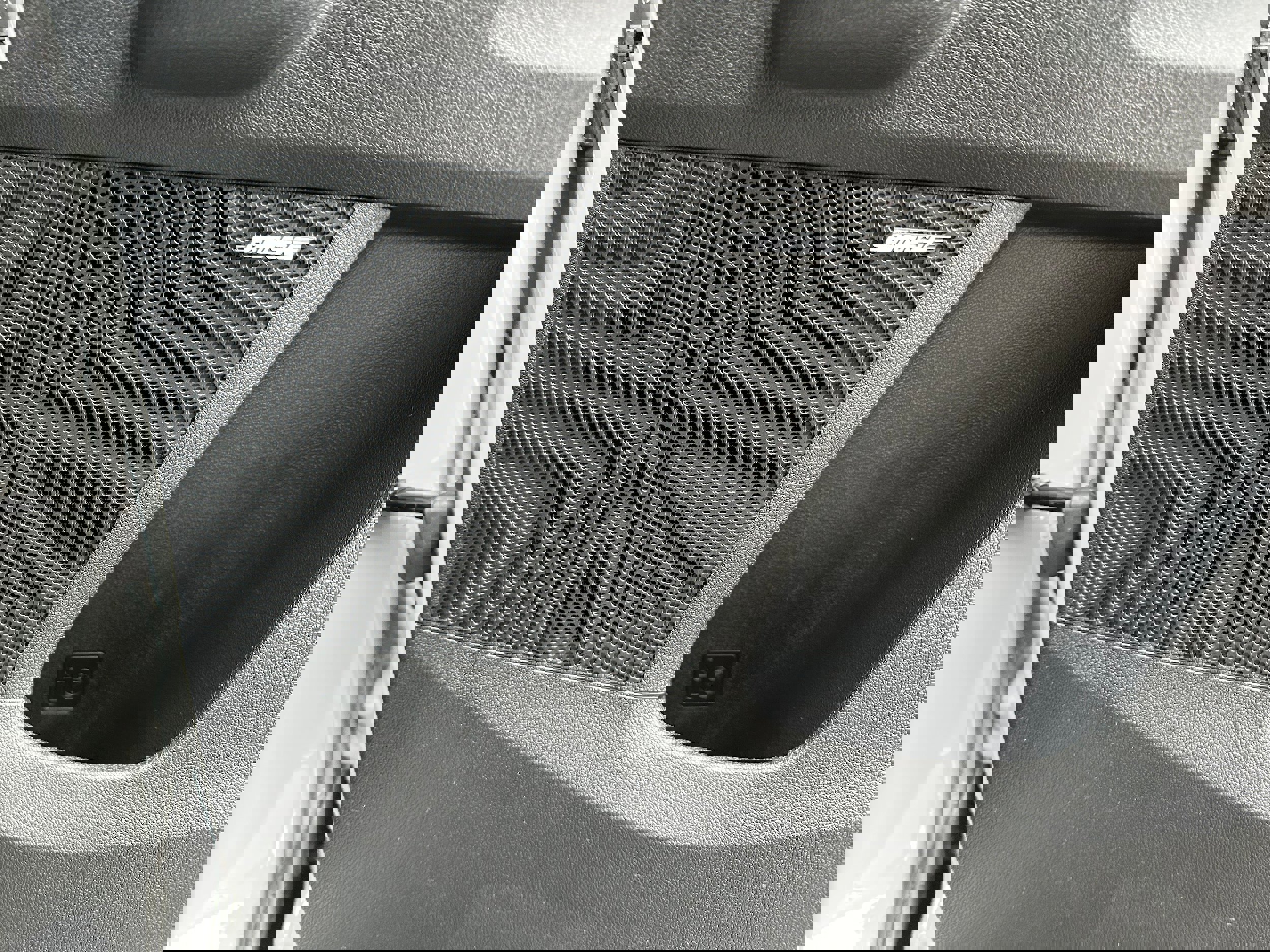 Used 2025 Kia Sorento SX Prestige image 22