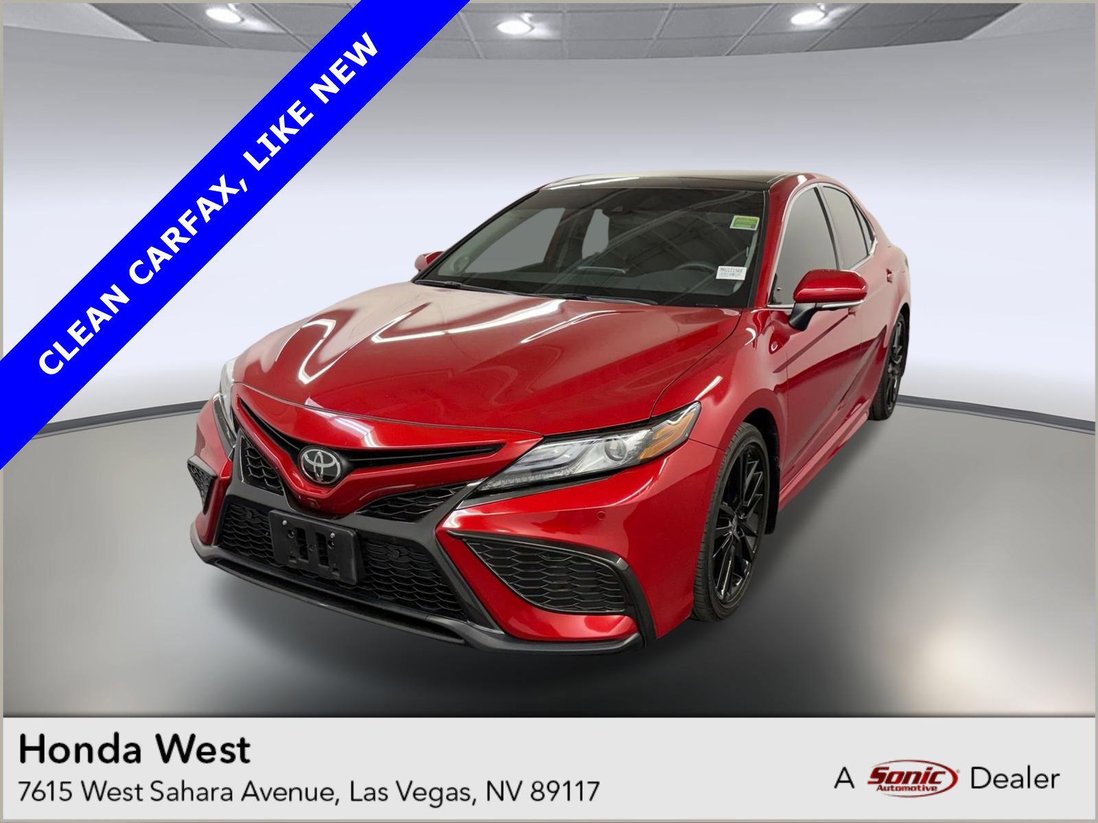 Used 2024 Toyota Camry XSE image 1