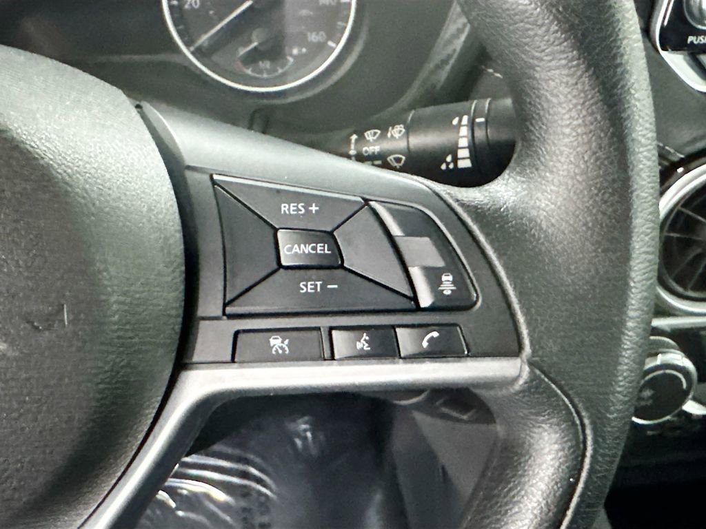 Used 2024 Nissan Sentra SV w/ Trunk Package image 9