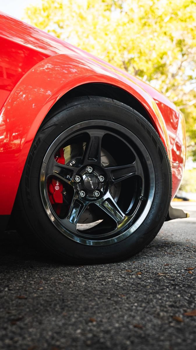 Used 2018 Dodge Challenger SRT Demon RWD image 13