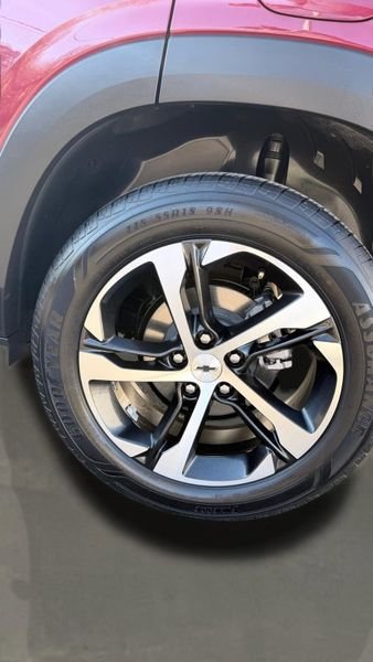 Used 2024 Chevrolet Trax RS image 37