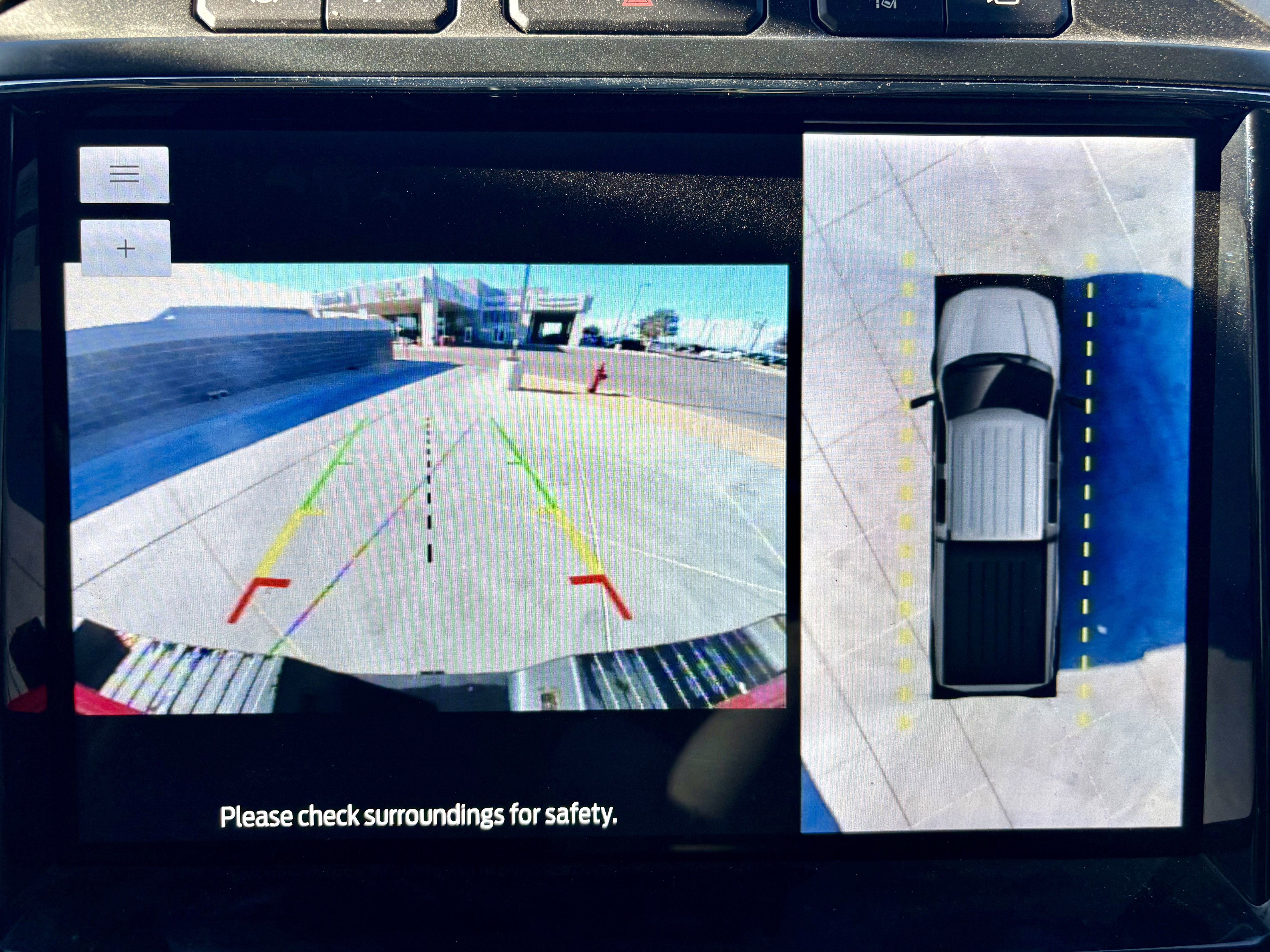 Used 2022 Ford F250 Lariat w/ Lariat Ultimate Package image 21