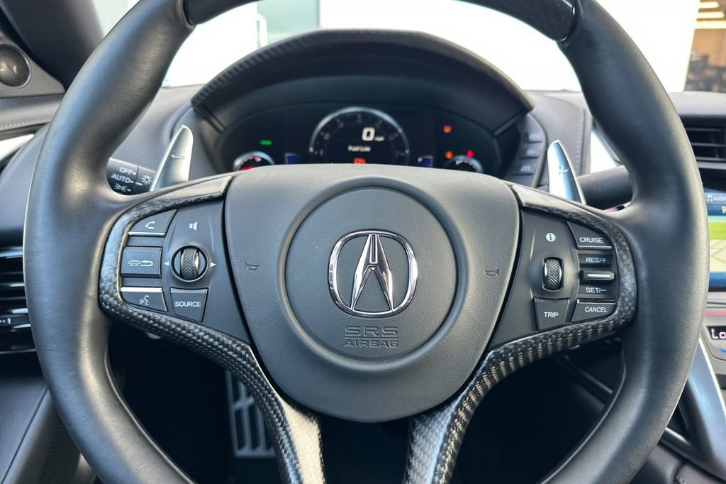 Used 2017 Acura NSX AWD/4WD image 23