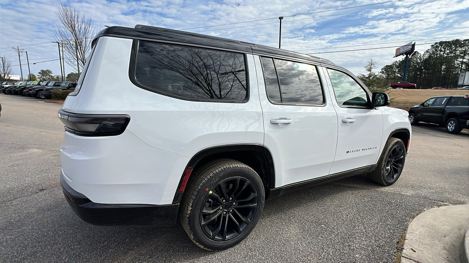 New 2026 Jeep Grand Wagoneer Summit image 8