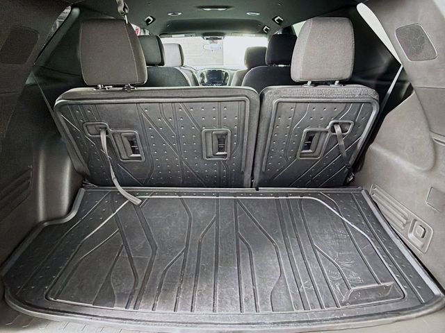 Used 2023 Chevrolet Traverse LT w/ LPO, Floor Liner Package AWD/4WD image 27