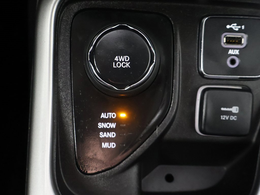 Used 2020 Jeep Compass Sport image 41