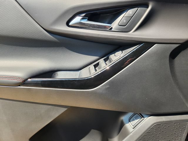 New 2027 Chevrolet Equinox RS w/ LPO, Floor Liner Package FWD image 16