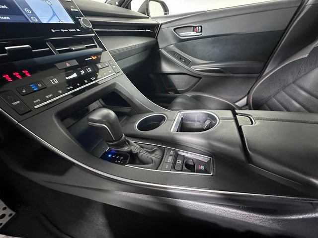 Used 2019 Toyota Avalon Touring FWD image 29