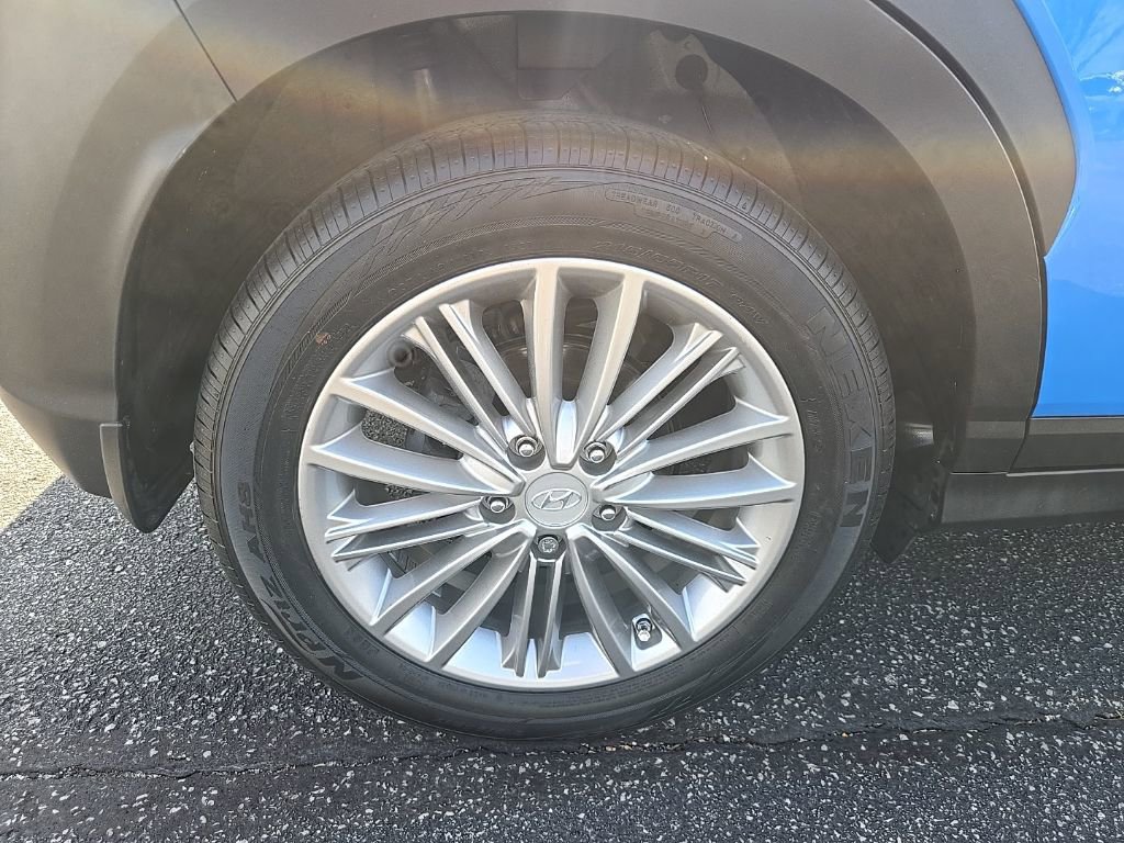 Used 2021 Hyundai Kona SEL w/ Cargo Package FWD image 19