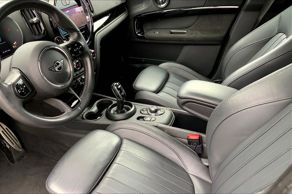 Certified 2023 MINI Cooper Countryman John Cooper Works w/ Signature Upholstery Package image 18