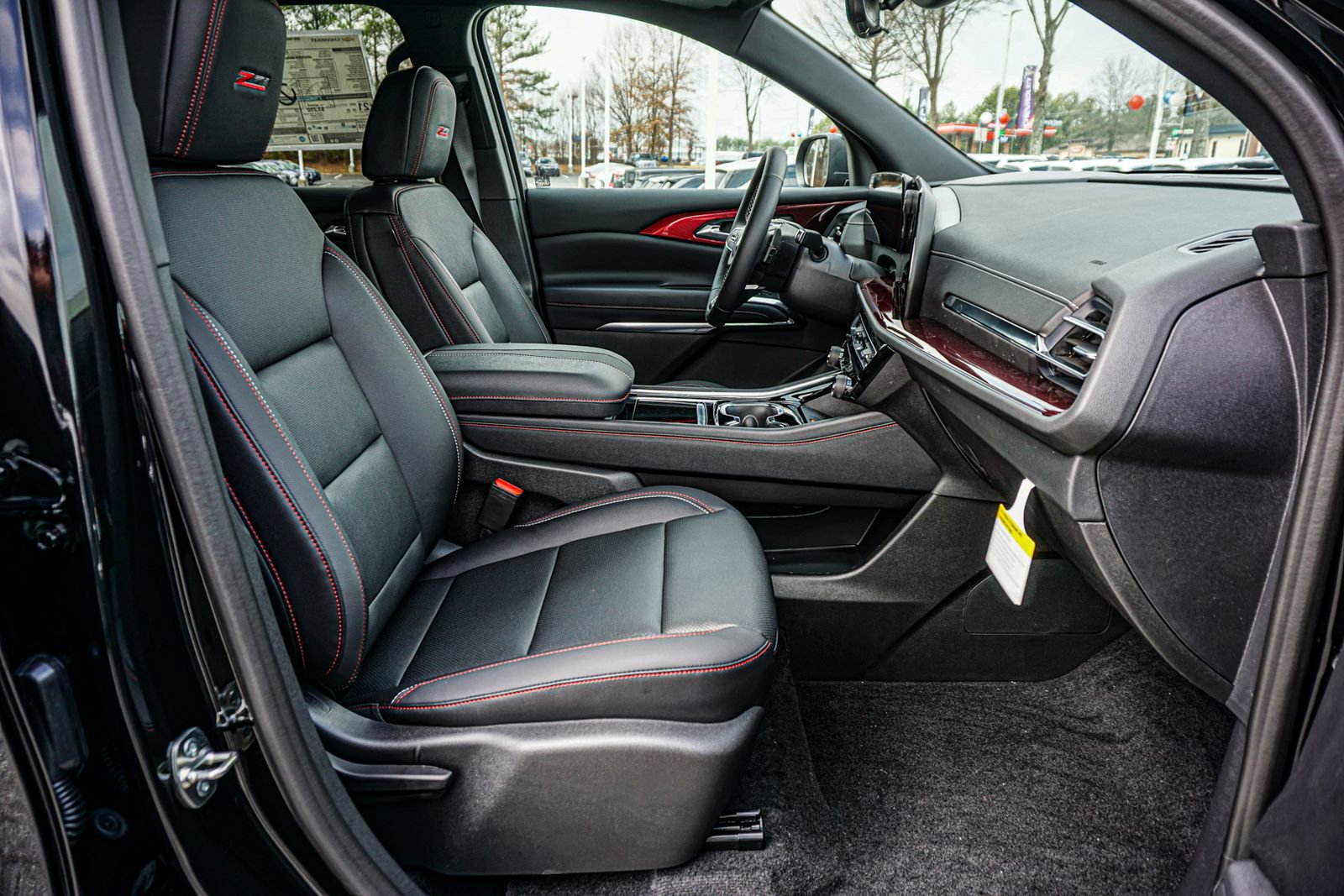 New 2026 Chevrolet Traverse Z71 w/ Driver Confidence Package image 20