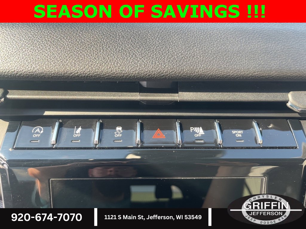 Used 2023 Jeep Grand Cherokee L Laredo image 10