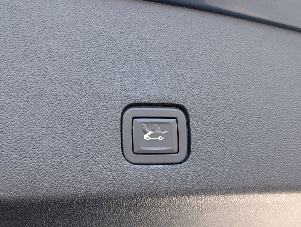 Used 2020 Cadillac XT6 Sport image 15