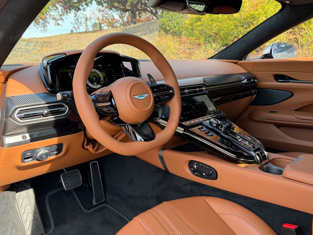 New 2026 Aston Martin V8 Vantage Convertible image 21