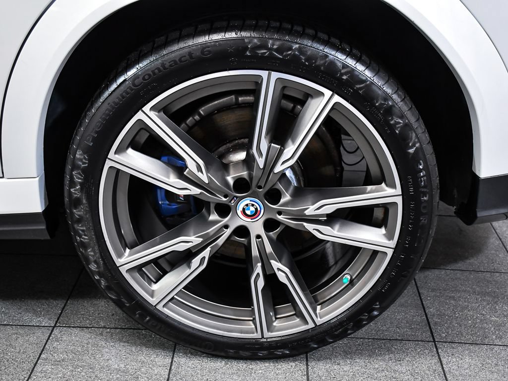 Used 2022 BMW X6 M50i w/ Executive Package AWD/4WD image 8