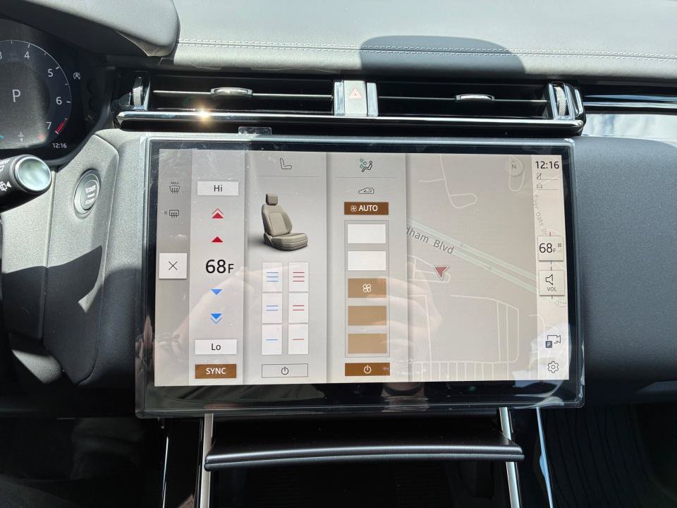 New 2026 Land Rover Range Rover Velar Belgravia AWD/4WD image 18