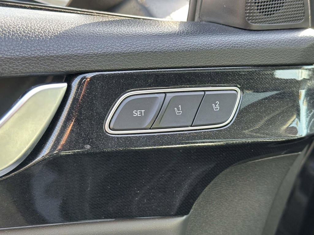 Used 2022 Hyundai Palisade Limited AWD/4WD image 21