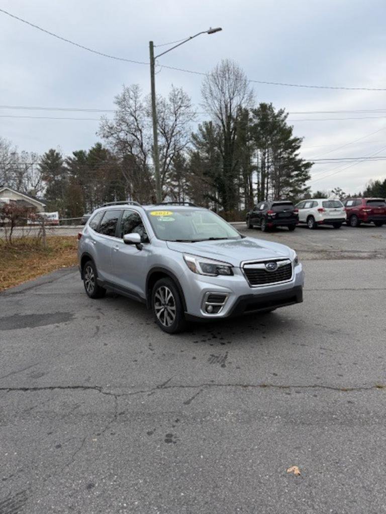 Used 2021 Subaru Forester Limited image 3