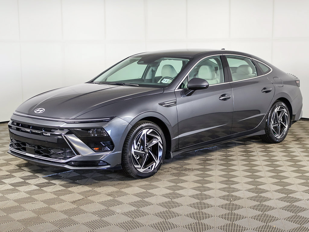 Certified 2026 Hyundai Sonata SEL AWD/4WD image 6