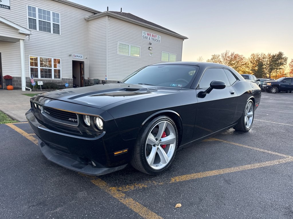 Used 2008 Dodge Challenger SRT8 RWD image 2