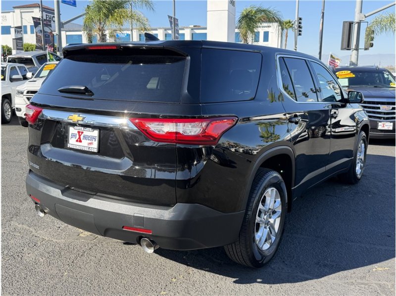 Used 2020 Chevrolet Traverse LS image 50
