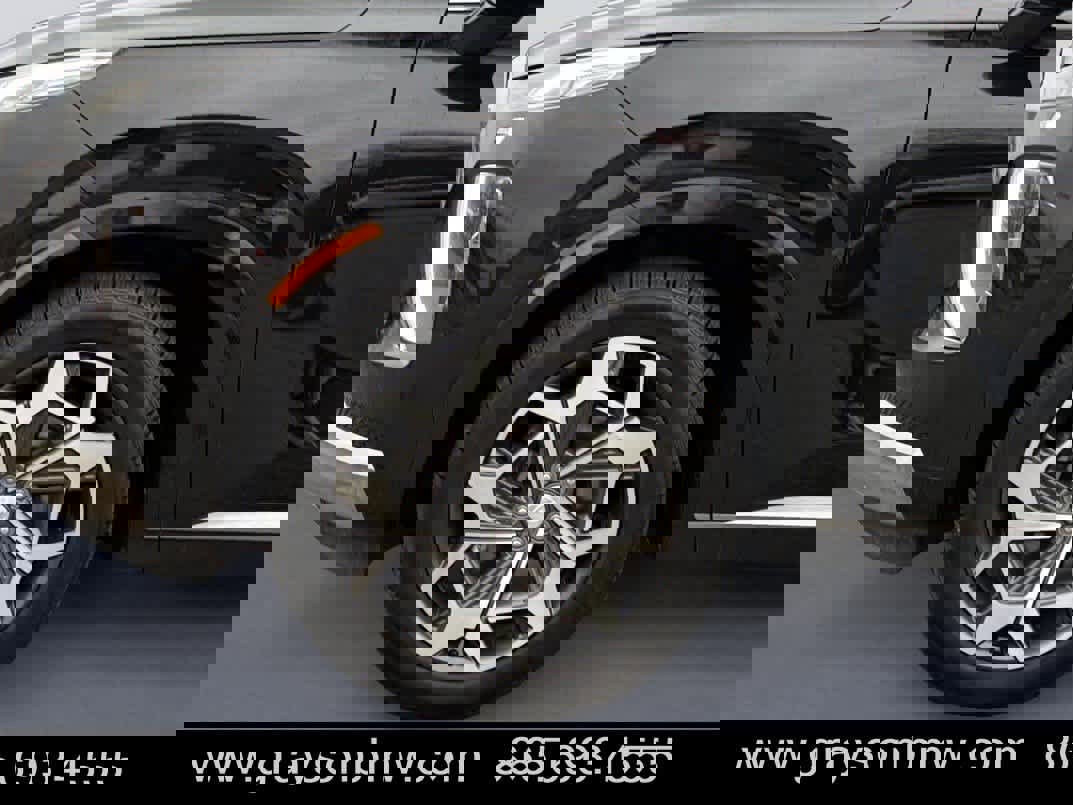Used 2022 Hyundai Palisade Calligraphy image 9