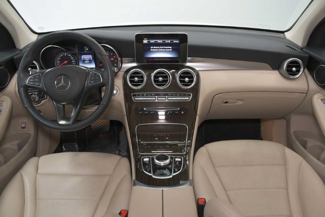 Used 2019 Mercedes-Benz GLC 300 image 16