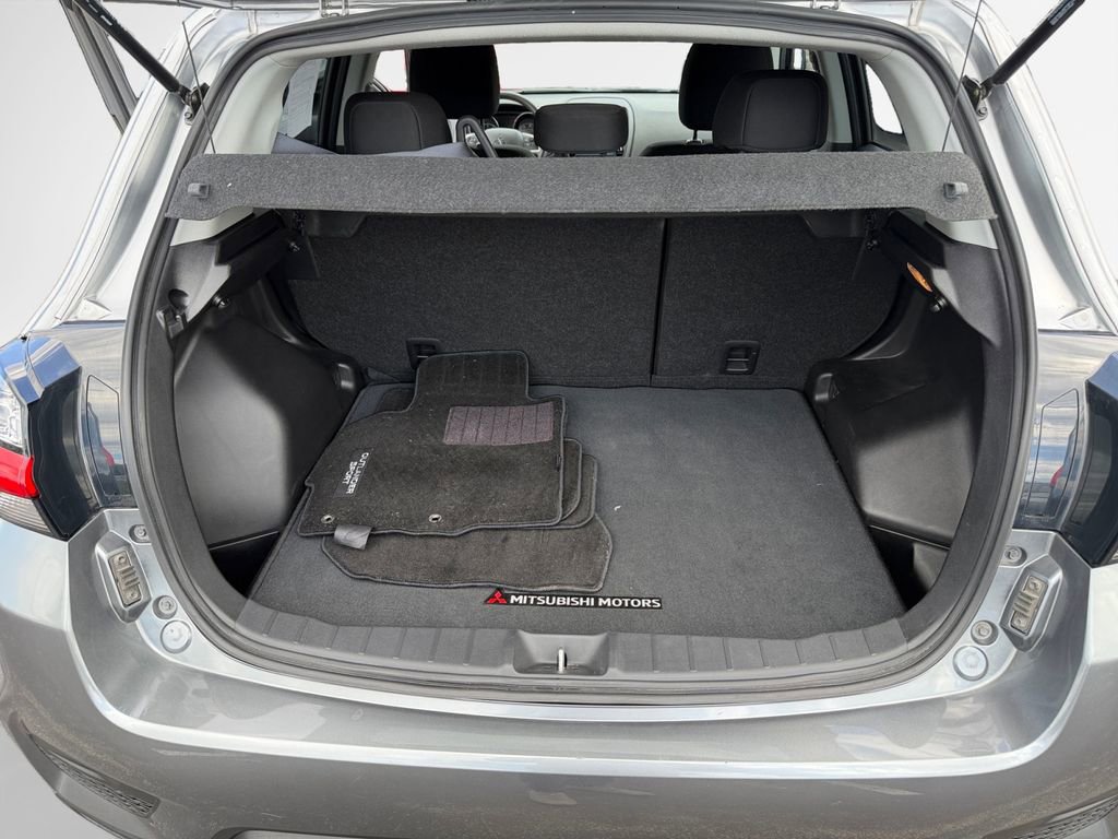 Used 2022 Mitsubishi Outlander Sport ES FWD image 25