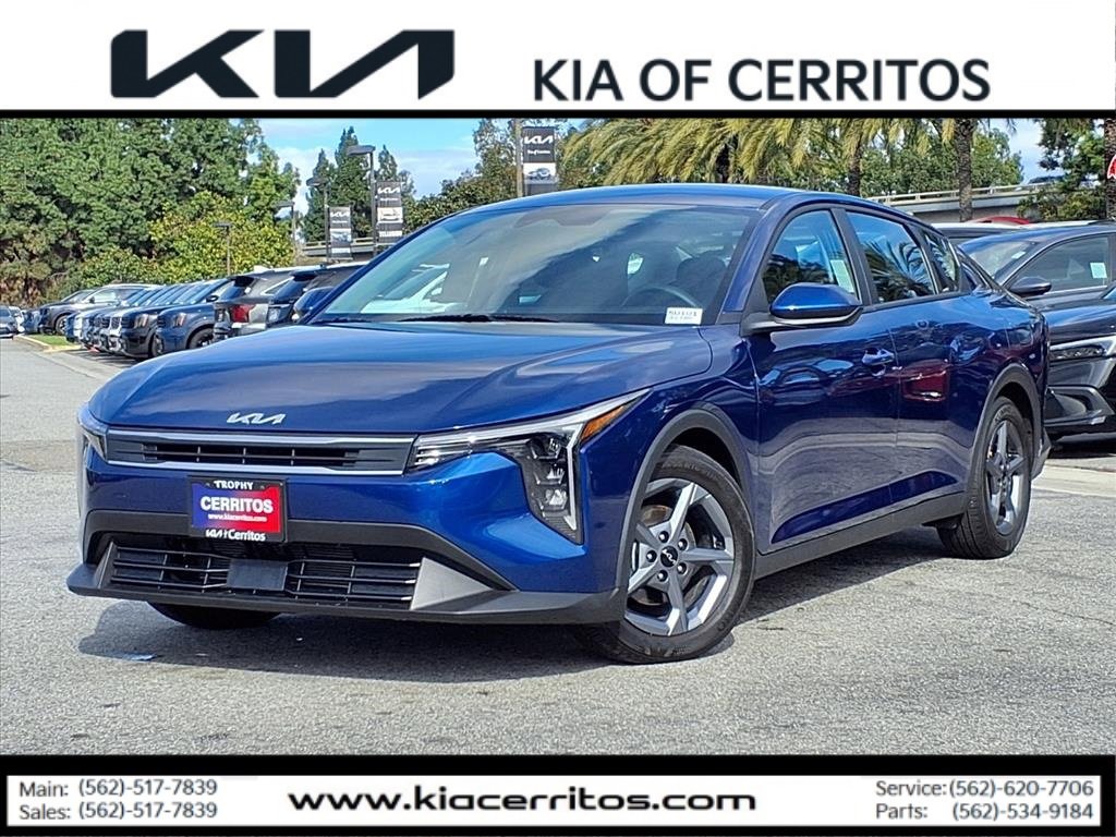 Used 2025 Kia K4 LXS