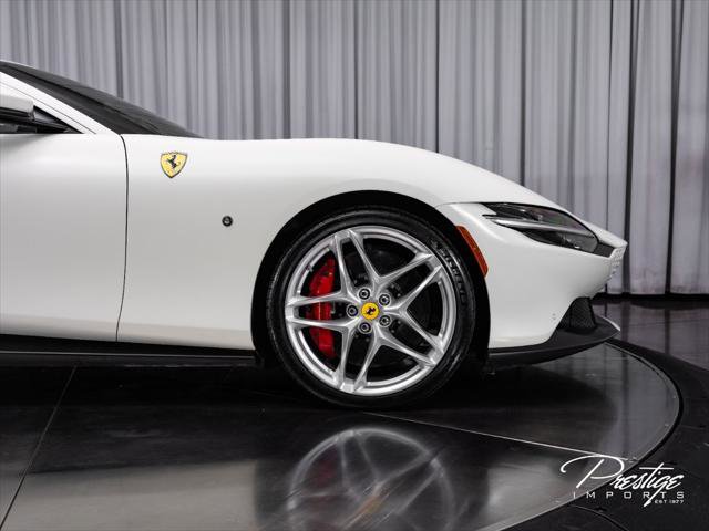 Used 2021 Ferrari Roma RWD image 16