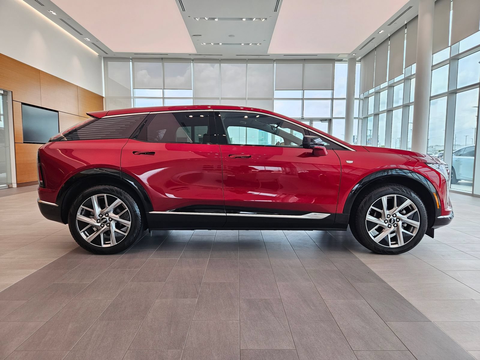 New 2026 Cadillac Optiq Luxury 1 AWD/4WD image 7