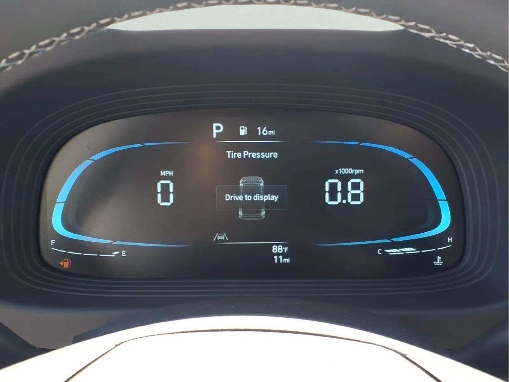 New 2026 Hyundai Venue SEL FWD image 12