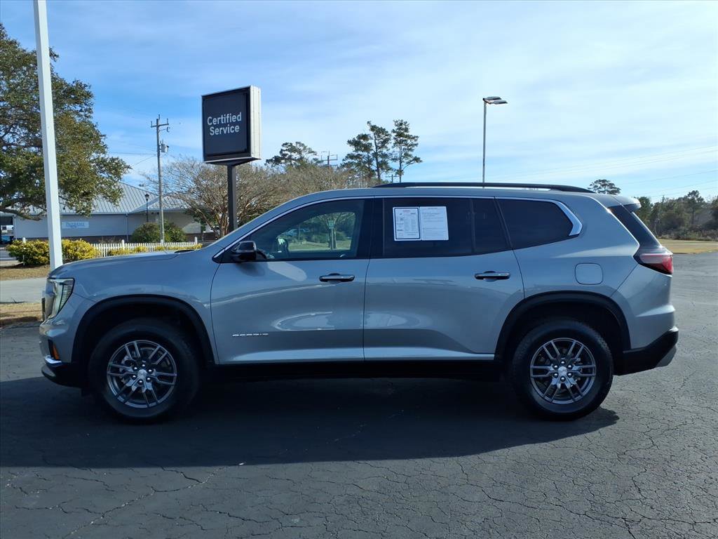Used 2025 GMC Acadia Elevation image 5