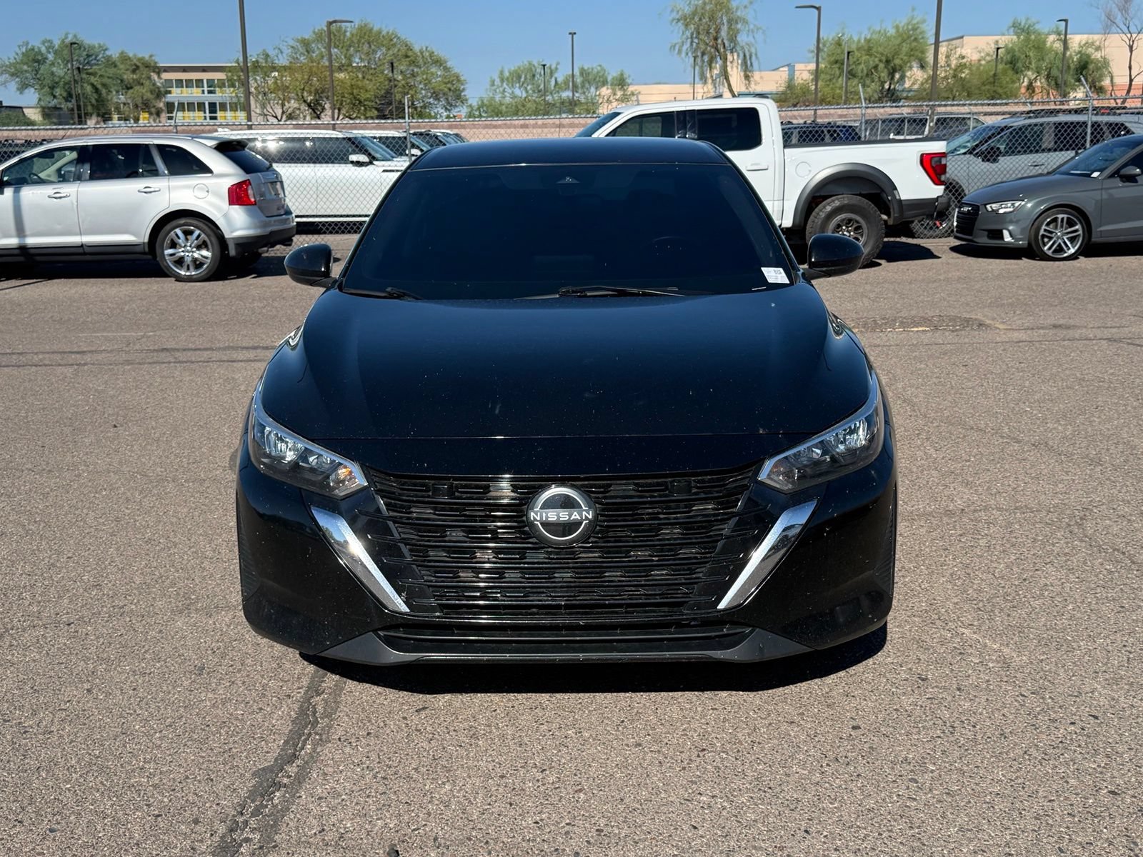 Used 2024 Nissan Sentra SV FWD image 2