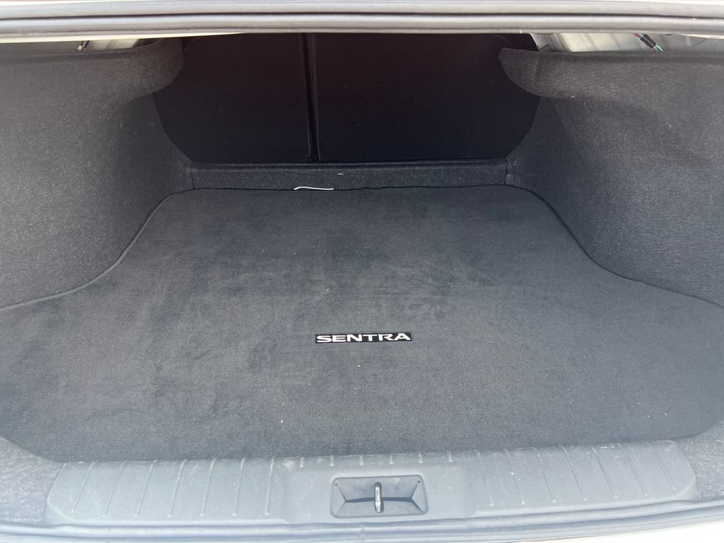 Used 2023 Nissan Sentra SV FWD image 16