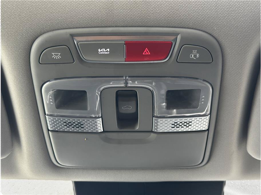 Used 2025 Kia Telluride S AWD/4WD image 26