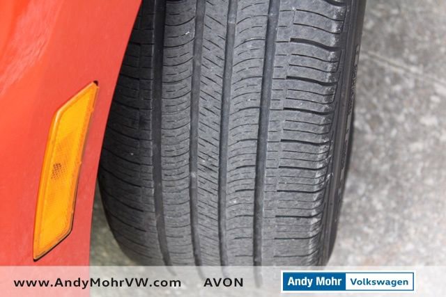 Used 2019 Volkswagen Beetle 2.0T SE image 12