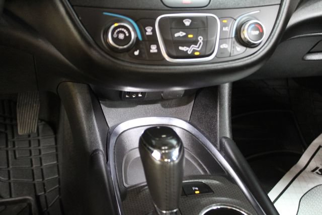 Used 2018 Chevrolet Malibu LT w/ True North Edition FWD image 20