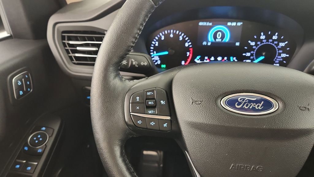 Used 2020 Ford Escape SEL FWD image 20