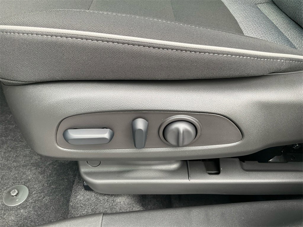 New 2026 Chevrolet TrailBlazer LT w/ Convenience Package image 26